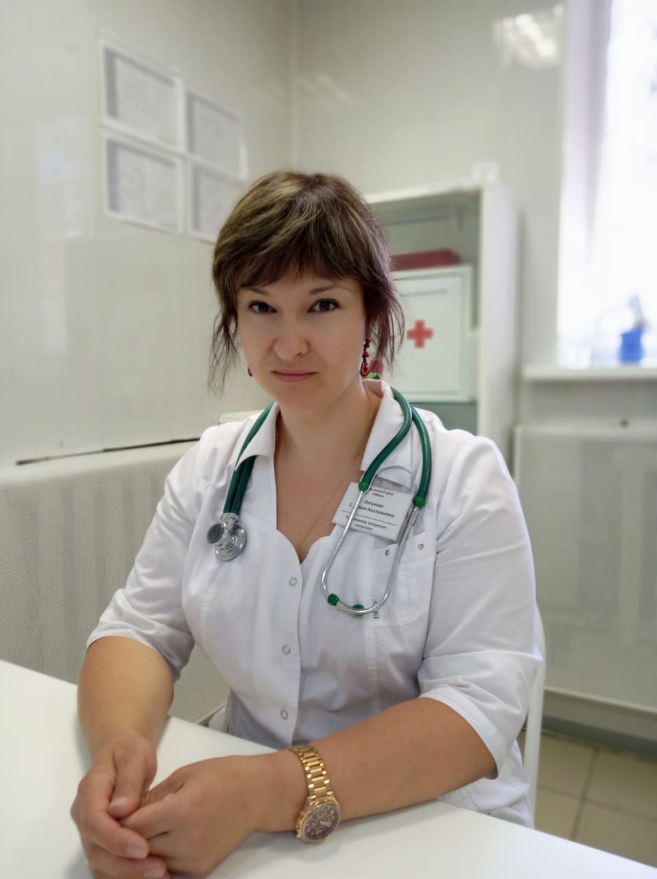 Педиатр Лопухов Светлана Анатольевна в детском медицинском центре 